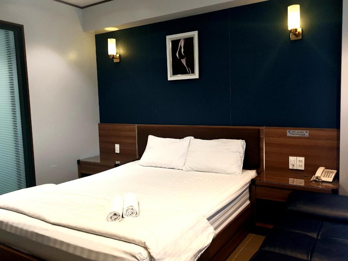 Reddoorz Premium Cloud 9 An Nhon Hotel Ho Chi Minh-byen Eksteriør bilde