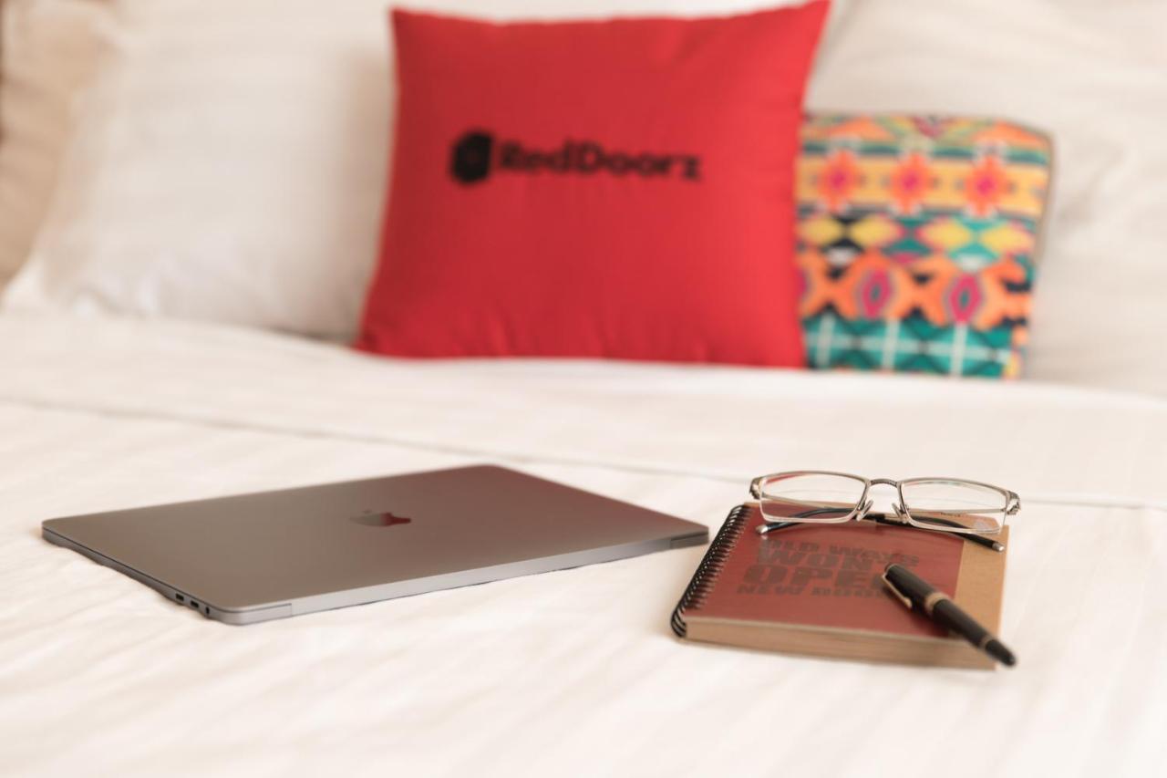 Reddoorz Premium Cloud 9 An Nhon Hotel Ho Chi Minh-byen Eksteriør bilde